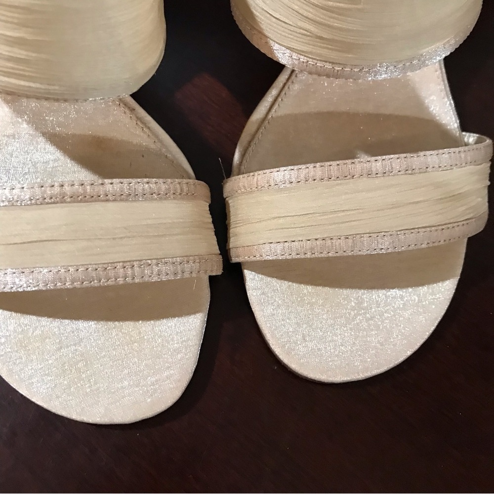 ▪️Champagne Elegant Open Toe Heels - Picture 8 of 13